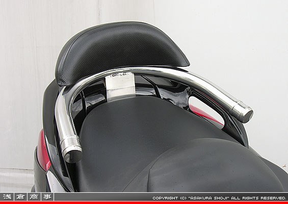 4D9 マジェスティ250用 バックレスト付きタンデムバー